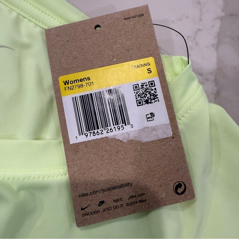 Nike One NWT Classic DriFit Short Sleeve Shirt Womens Small Volt Yellow Training - Picture 5 of 8
